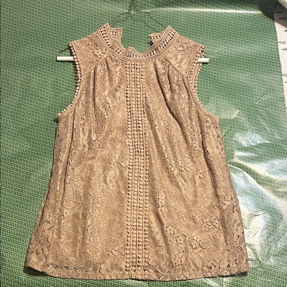 Cable & Gauge Tan Lace Sleeveless Top